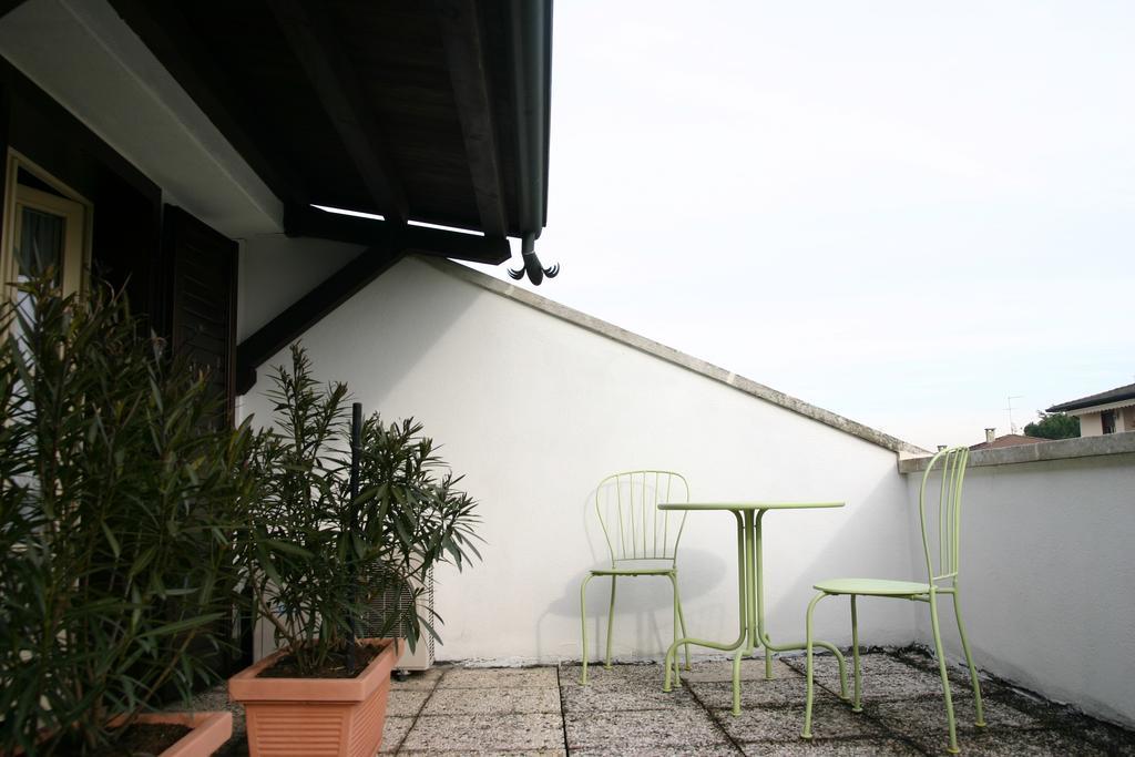 B&B La Mansardina Torri di Quartesolo Værelse billede